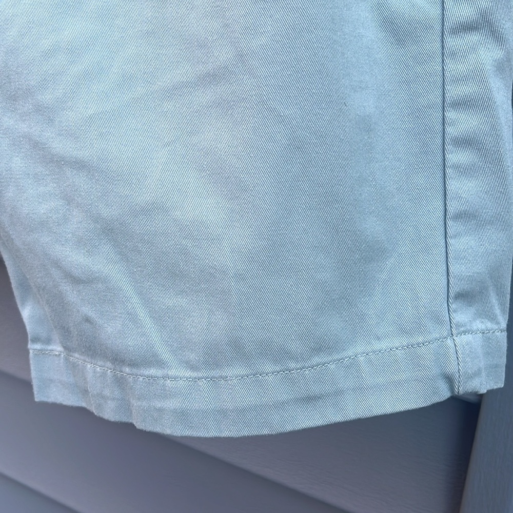 Volcom Shorts - Picture 3 of 10